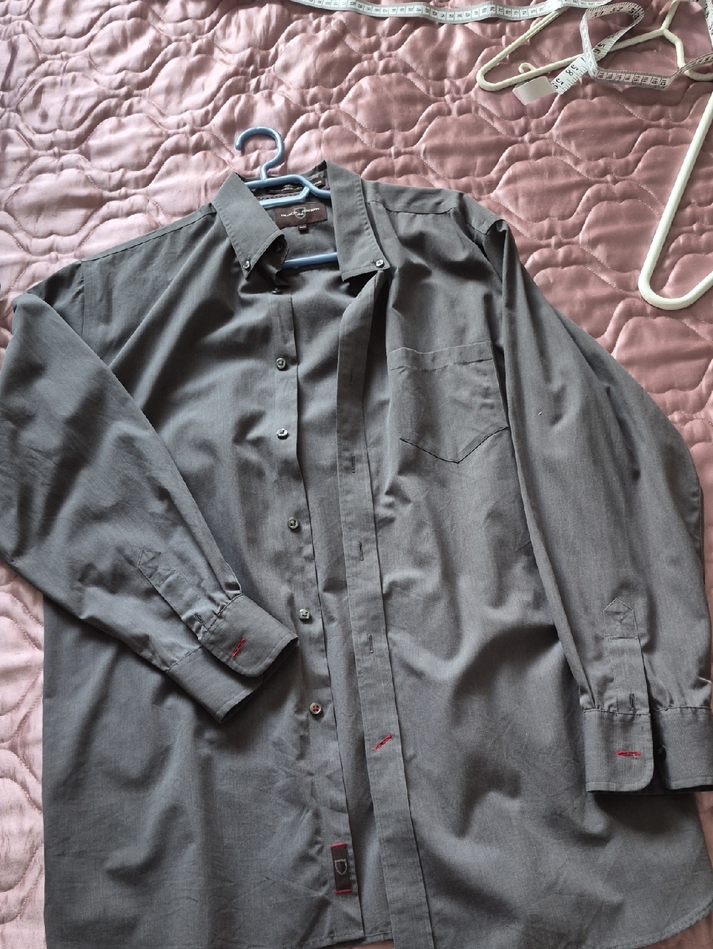 Men's Grey Long-Sleeve Button-Down Shirt